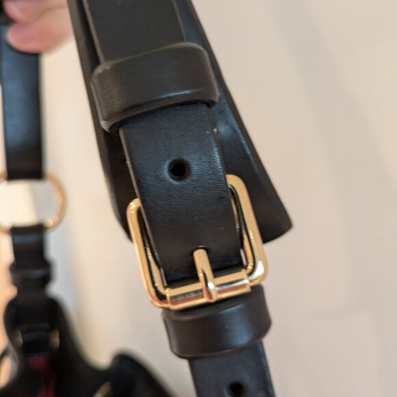 Dooney & Bourke black pebbled leather drawtring bucket bag -Excellent Condition - Picture 6 of 10